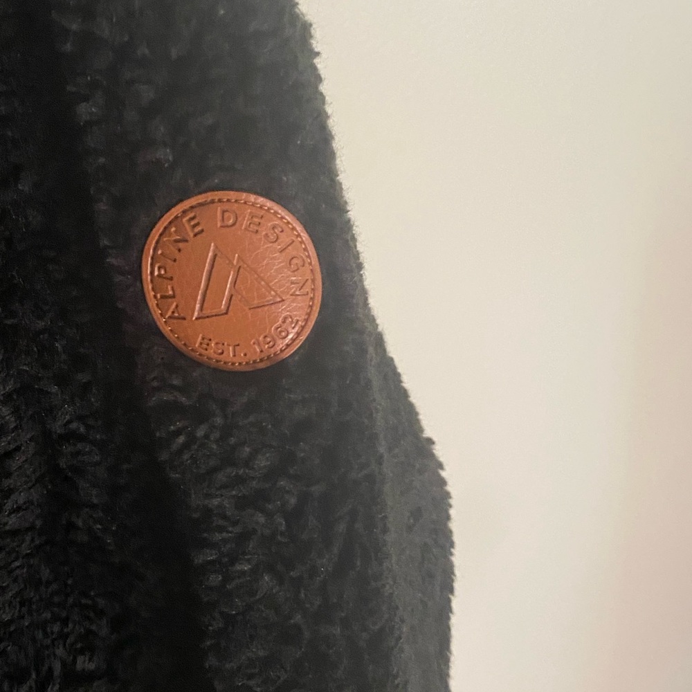 Alpine Design Jacket - image 2